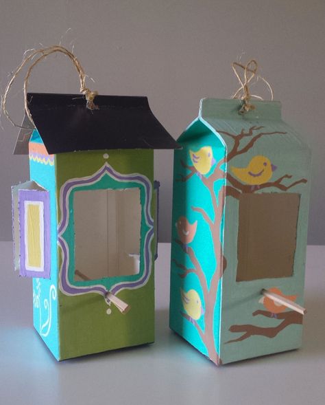 Beautiful Milk & Juice Cartons Into Bird Feeders  #birdfeederdiy #cardboard… Juice Carton Crafts, Milk Carton Bird Feeder, Milk Carton Crafts, Juice Carton, Cardboard Recycling, Kids Milk, Birdhouse Craft, Milk Cartons, Diy Bird Feeder