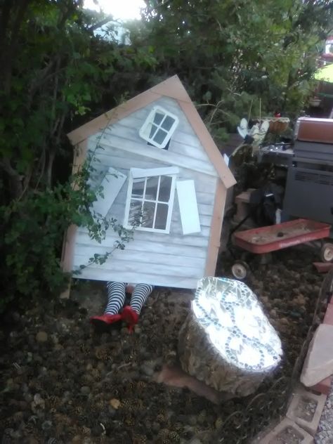 Dorothy's House, landed in Munchkin Land!!! Wizard Of Oz House Costume, Wizard Of Oz House On Witch, Munchkin Land Decorations, Wizard Of Oz House Diy, Munchkin Land Wizard Of Oz, Wizard Of Oz House, Witches Caldron, The Wizard Of Oz Costumes, Wizard Of Oz Musical