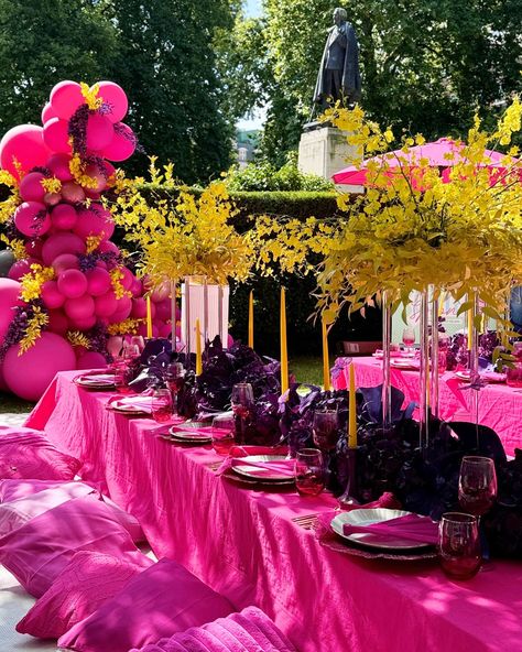 Picnic in the Square 🩷 Excited to be asked to be part of this beautiful event. A gorgeous summer family picnic in Grovesnor Square with an amazing colour pallet of hot pink, purple and yellow! Definitely turned a few heads! Always great to work with the amazing @londoneventflorist. Thankyou for having me back 💕 Luxe picnic @mylittleteaparty Florals and balloons @londoneventflorist #mylitleteaparty #luxepicnic #grovesnorsquare #picnicinthepark #hotpinktablescape #picnicinthesquare #neonta... Fuchsia Decor, Luxe Picnic, Family Picnic, Picnic In The Park, Purple And Yellow, Summer Family, The Square, Color Pallets, Event Planning