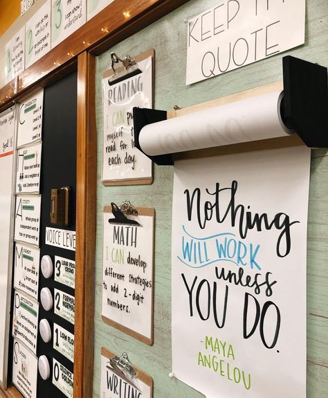 New week, new quote! Let’s get it!! 💪🏽 . . . #keepthequote #classroomcommunity #iteachthird #iteach3 #classroomideas #classroomdecor… | Instagram Dark Academia Aesthetic Classroom, Hallway Work Display, Health Classroom, Elementary Classroom Themes, Pi Math, Classroom Makeover, Classroom Quotes, Elementary Classroom Decor, 5th Grade Classroom