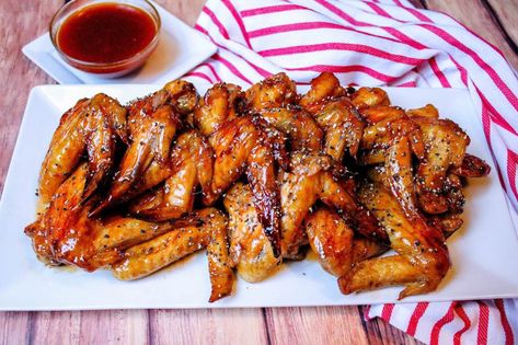 This sauce on these wings is buttery, sweet, and zesty with a definite kick to them. It really will make your chicken wings sweet & sassy! Asian Wing Sauce, Chicken Wings Sauce, Pk Grill, Chili Cream Cheese Dip, Chicken Sauces, Savory Apps, Wings Sauce, Wings Fried, Asian Bowl