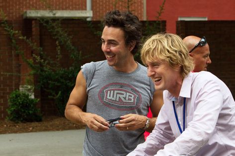 Director Shawn Levy (left) and Owen Wilson (right) share a laugh on the set of "The Internship", 2013. Shawn Levy, The Internship, Owen Wilson, Wes Anderson, I Want Him, Behind The Scenes, Couple Photos, Film