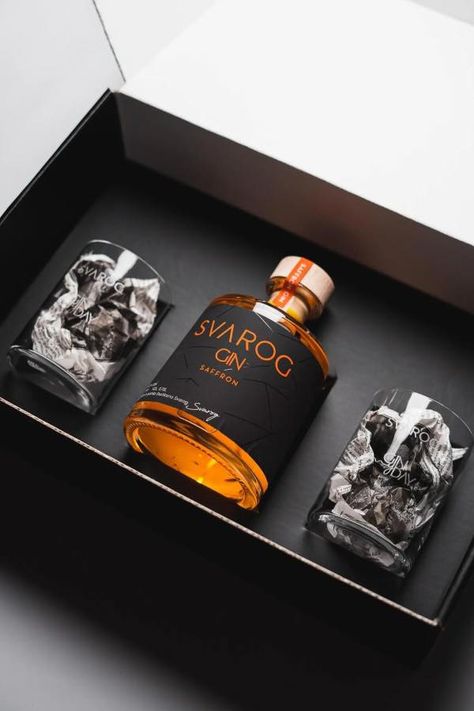 (18) Svarog Distillery gin – Packaging Of The World Luxury Alcohol Packaging, Gin Packaging Design, Luxury Bottle Packaging, Alcohol Packaging Design, Gin Packaging, Whiskey Packaging, God Of Fire, Discovery Box, Z Ro