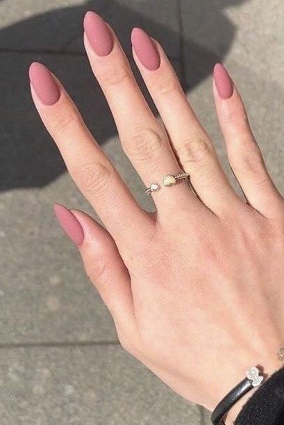 Dusty Mauve Nails, Mauve Almond Nails, Dark Mauve Nails, Dusty Rose Nails, Dusty Pink Nails, Rose Nail Design, September Nails, Pink Gel Nails, Nine Inch Nails