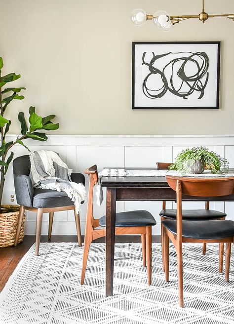 Mcm Dining Room, Dollar Diy, White Modern Farmhouse, Basement Room, Dining Room Renovation, Industrial Farmhouse Decor, Modern Farmhouse Dining Room, Accessible Beige, Floor Renovation