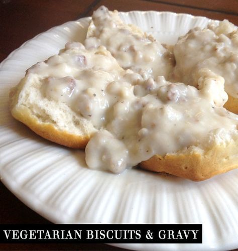 Vegetarian Biscuits And Gravy, Sandwiches For Breakfast, Caprese Sandwiches, Vegetarian Gravy Recipe, Biscuits And Gravy Recipe, Vegetarian Gravy, Vegetarian Life, Breakfast Waffles, Gravy Recipe