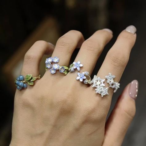 Cottagecore Accessories, Cottagecore Jewelry, Fairy Accessories, Aesthetic Cottagecore, Love Store, Cottagecore Style, Cottagecore Aesthetic, Flower Ring, Pretty Jewellery