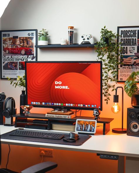 🚨DO MORE wallpaper in our bio!🚨 . Huge thanks to @cj.filmed.it for the amazing content! Go give him a follow 🚀 . ➖➖➖➖➖➖➖➖➖➖➖➖➖➖ #DoMoreWallpapers #DeskSetup #Workspace #Productivity #OfficeInspo #HomeDecor #MinimalistWorkspace #WorkFromHome #CleanWorkspace #TechSetup #DeskOrganization #DeskDecor #OfficeDesign #HomeOffice #InteriorInspo #DeskGoals #Workstation #DeskStyling #DeskAccessories #InteriorDesign ➖➖➖➖➖➖➖➖➖➖➖➖➖➖ Do More Wallpaper, Clean Desk Setup, Desk Decor Ideas, Dream Desk, Clean Desk, Desk Setups, Desk Styling, Desktop Setup, Desk Goals