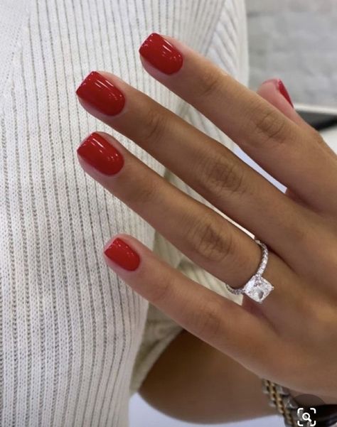 Beautiful Red Nails, Red Nail Theory, Maroon Nail Designs, Maroon Nail, Nail Theory, Short Red Nails, Overlay Nails, Red Gel Nails, Kutek Disney