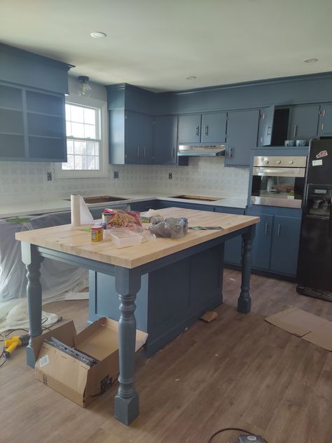 Ideas To Extend Kitchen Island, Diy Eat In Kitchen Island, Diy Kitchen Island Seating For 4, Kitchen Island With Seating All Around, Kitchen Island Used As Dining Table, End Seating Kitchen Island, Kitchen Table As An Island, Convert Table To Kitchen Island, Tiny House Kitchen With Island