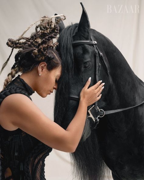 BEYONCÉ LEGION on Twitter: "Beyoncé for Harper's Bazaar Magazine's The Icon Issue — September 2021.… " Tina Knowles, Houston Rodeo, Harpers Bazaar Magazine, Givenchy Dress, Beyoncé Giselle Knowles-carter, Beyoncé Giselle Knowles, Beyonce Queen, Kelly Rowland, Queen Bey