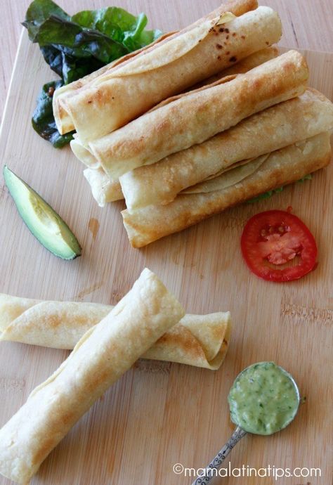 Potato Flautas, Easy Home Meals, Mexican Potatoes, Simply Potatoes, Tacos Dorados, Home Meals, Potato Side Dishes, Latin Food, Salsa Verde