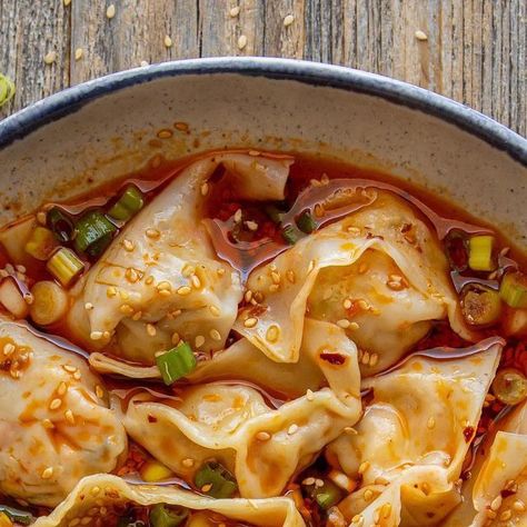 Red Chili Oil Recipe, Tofu Wontons, Kung Pao Cauliflower, Chile Oil, Black Vinegar, Wontons, Homemade Chili, Chopped Carrots, Savory Sauce