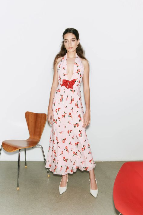 Pink Calla Lily, Pink Calla Lilies, Pre Fall 2023, Halter Midi Dress, New Looks, 2023 Collection, Pink Floral Dress, 2023 Fashion, Fall 2023