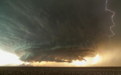 The Wild Beauty of Summer Storms | Sierra Club Supercell Thunderstorm, Cloud Formations, Storm Chasing, Stormlight Archive, Summer Storm, Fractal Patterns, Arizona Photographer, Lightning Storm, Canon 5d