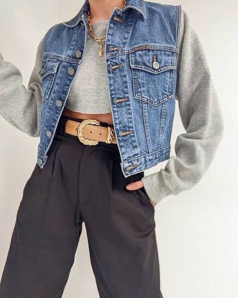 Denim Gilet Outfit Women, Nanin Vintage, Vest Women Outfit, Gilet Outfit Women, Vest Street Style, Gilet Outfit, Denim Vest Outfit, Denim Gilet, App Filter