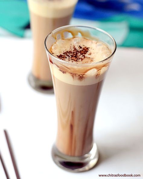 Cold coffee recipe Salted Caramel Coffee Creamer, Caramel Coffee Creamer, Cold Coffee Recipe, Make Iced Coffee, Salted Caramel Coffee, Indian Drinks, Coffee Milkshake, Espresso Recipes, Ice Cream Drinks