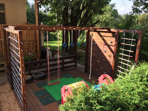 Outdoor Kids Play Area, Backyard Gym, Kids Yard, Play Area Backyard, Backyard Kids, Build A Playhouse, Backyard Kids Play Area, Diy Playground, Kids Backyard