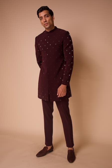 Buy Wine Viscose Polyester Embroidered Cut Dana Work Bandhgala Set For Men by Tisa - Men Online at Aza Fashions. Maroon Indian Outfit, Sangeet Outfit For Men, Mens Wedding Outfit, Indowestern Outfits For Men, Velvet Jacket Men, Sufi Night, Indowestern Outfits, Wedding Matching Outfits, Indian Menswear