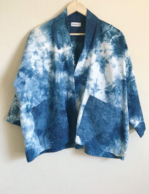 Shibori Clothing, Kimono Outer, Kimono Linen, Blazer Linen, Linen Kimono, Cardigan Kimono, Tie Dye Fashion, Linen Cardigan, Shibori Tie Dye