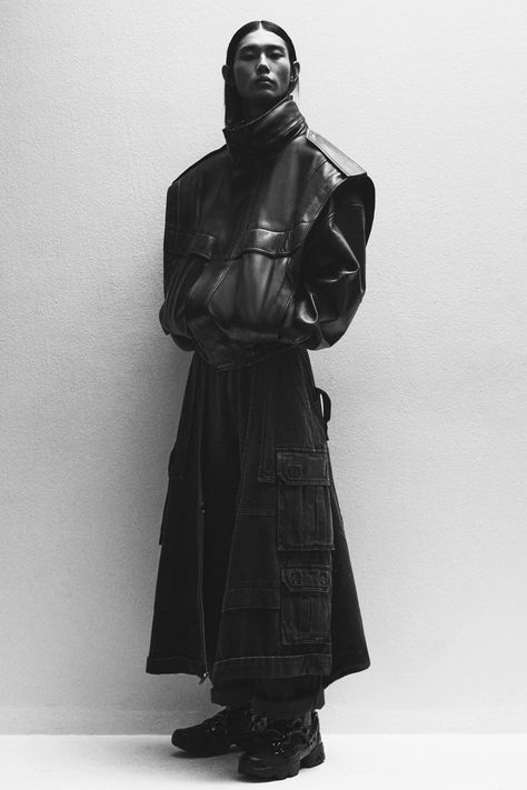 Juun J, Futuristic Fashion, Live Fashion, Mode Inspo, Dark Fashion, Large Fashion, Leather Coat, Paris Fashion, Editorial Fashion