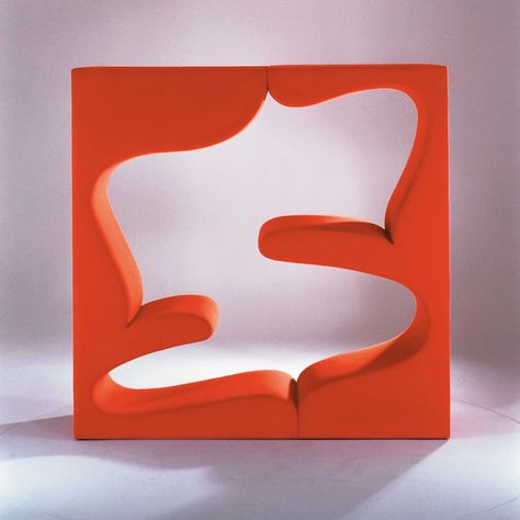 Living Tower by Verner Panton for Vitra – Vertigo Home Verner Panton Interior, Living Tower, 70s Furniture, Weird Furniture, Wool Sofa, Vitra Design Museum, Vitra Design, Futuristic Furniture, Verner Panton