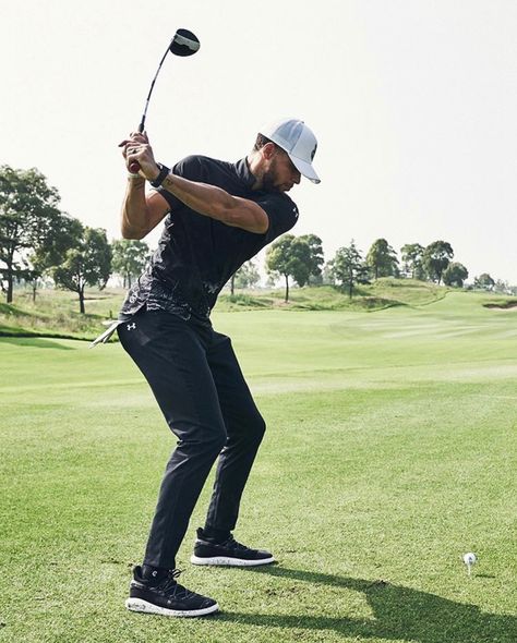 Steph Curry Golf, Golf Style Men, Wardell Stephen Curry, Nba Fashion, Zip Polo, Steph Curry, Nba Champions, National Basketball Association, Basketball Player