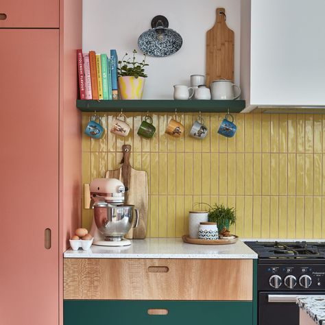 Love What You Do: Leila Touwen of Pluck | 91 Magazine Colourful Kitchen, Kitchen Tiles Design, Kitchen Transformation, Yellow Kitchen, Up House, Interior Modern, Kitchen Tile, Kitchen Diner, Kitchen Inspo