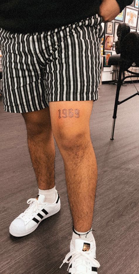 Flower Tattoo Men Leg, Thigh Year Tattoo, Mens Tattoos Ideas Thigh, Mens Above Knee Tattoo Ideas, 1969 Tattoo Ideas, Man Leg Tattoo Ideas, Mens Legs Tattoo, Leg Tattoo Men Patch Work, Small Quad Tattoos For Men