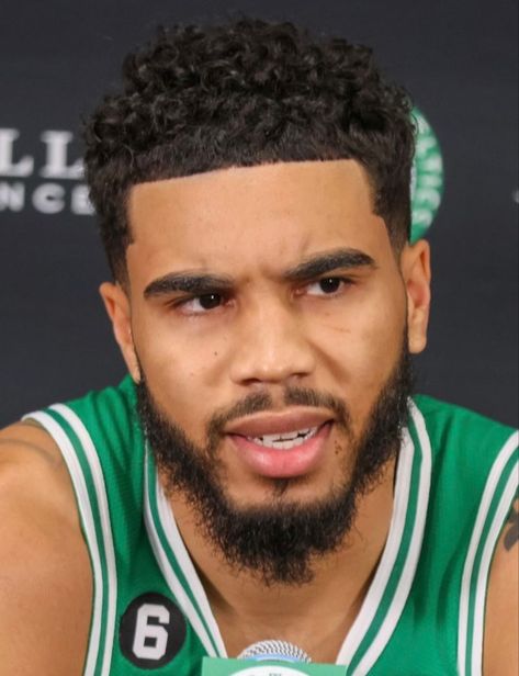 Jayson Tatum Haircut, Tatum Haircut, Hairstyles Mullet, Black Men Beard Styles, Men Haircut Curly Hair, Black Men Beards, Light Skin Men, Black Men Hairstyles, Men Hairstyles