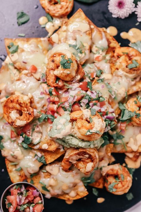 Shrimp Nachos, Chipotle Shrimp, Nachos Recipe Easy, Amazing Meals, Steak And Shrimp, Florida Food, Chicken Nachos, Nachos Recipe, No Thanks