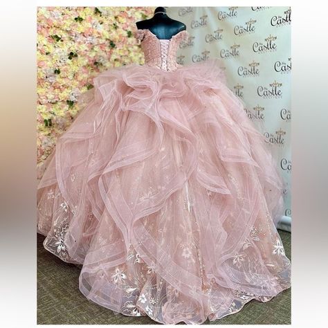 Big Ball Gowns, Bow Theme, Quinceanera Themes Dresses, Mermaid Ball Gown, Pink Quince, Size 12 Wedding Dress, Navy Blue Lace Dress, Navy Blue Prom Dresses, Quinceanera Dresses Blue