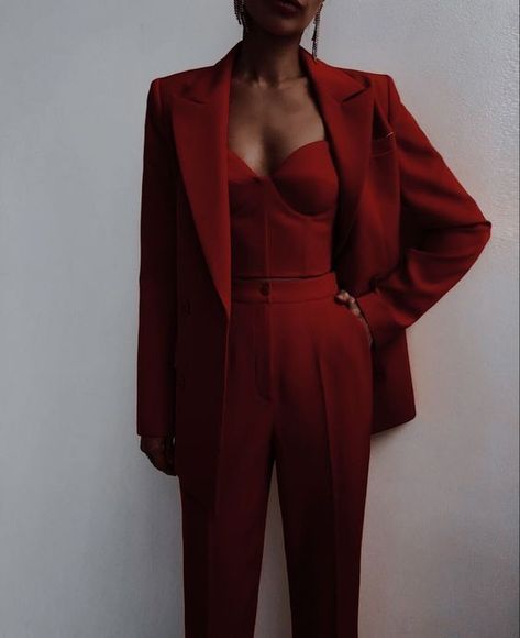 Women Suits Prom, Women Suits Prom Classy, Red Pantsuit, Suits Prom, Women Suits, Prom Suits, Woman Suit Fashion, Red Suit, Mode Casual