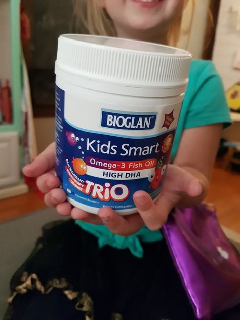 Kids Smart Fish Oil For Kids Benefits and Review. Plus tips for how to get kids to take vitamins. (Not for kids under 3) #fishoilforkids #kidssupplements #kidsvitamins #healthy #kidshealth #healthylivingtips #healthykids #sponsored #momsmeet @momsmeet @kidssmarthealth Fish Oil For Kids, Take Vitamins, Fish Oil Supplements, Omega 3 Fish Oil, Vitamins For Kids, Healthy Lifestyle Tips, Smart Kids, Fish Oil, Homeopathy