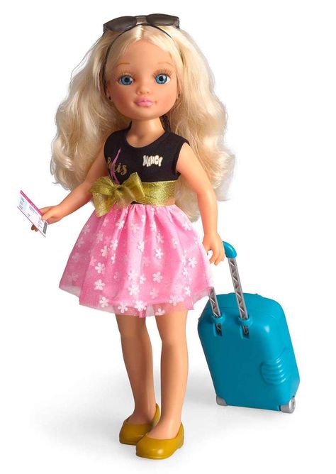 Amazon.es: Famosa- Muñeca Nancy Chic viajera Paris 43 cm Incluye Maleta Llena de Accesorios, Multicolor (700015341): Juguetes y juegos Nancy Doll, Funny Emoticons, Barbie Doll House, Barbie Stuff, Bitty Baby, Anime Angel, Toys Shop, American Girl, Barbie Dolls