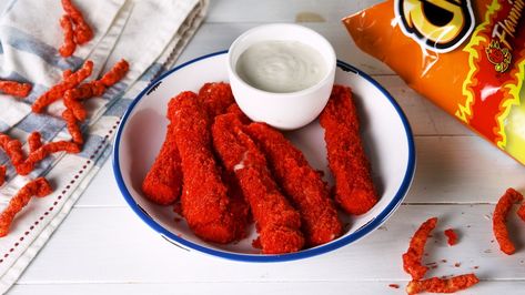 Delish Hot Cheetos Recipe, Cheeto Mozzarella Sticks, Hot Cheeto Mozzarella Sticks, Takis Recipe, Cheetos Recipe, Crowd Pleaser Appetizers, Mozzarella Sticks Recipe, Hot Cheetos, Superbowl Appetizers