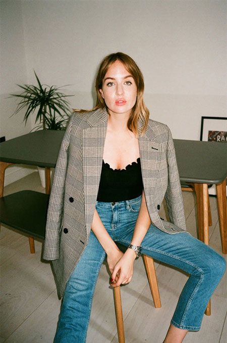 #OOTD: 25 Casual Oversized Blazer Outfits to Try This Fall | Lovika Checkered Blazer Outfit, Check Blazer Outfit, Oversize Blazer Outfit, Plaid Blazer Outfit, Oversized Blazer Outfit, How To Wear Blazers, Checkered Blazer, Blazer Outfits Casual, Style Parisienne