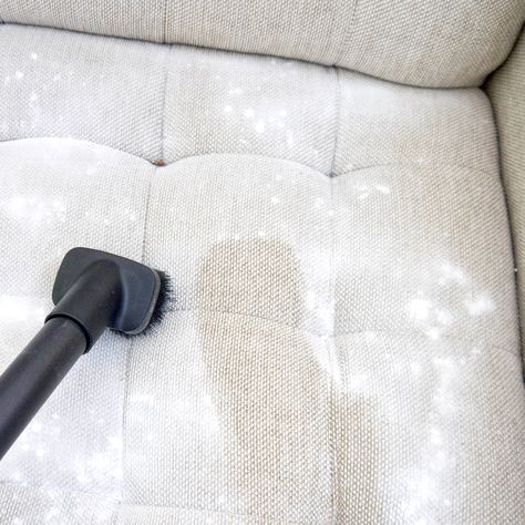 Deep-Clean Your Natural-Fabric Couch For Better Snuggling Homemade Toilet Cleaner, Clean Baking Pans, Hardwood Floor Cleaner, Cleaning Painted Walls, Glass Cooktop, Clean Sofa, Deep Cleaning Tips, Couch Fabric, Toilet Cleaner