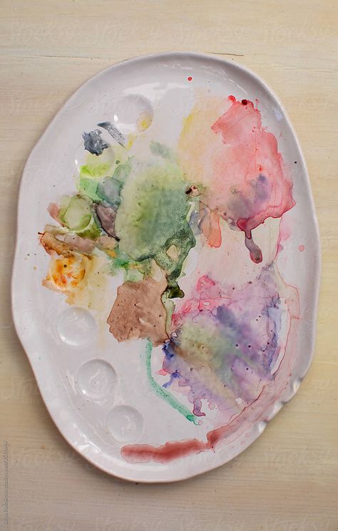 Ceramic Artist Palette, Ceramic Palette Watercolor, Ceramic Watercolor Palette, Palette Ceramic, Ceramic Palette, Paint Palettes, Pottery Painting Designs, Easy Art Projects, Pottery Techniques