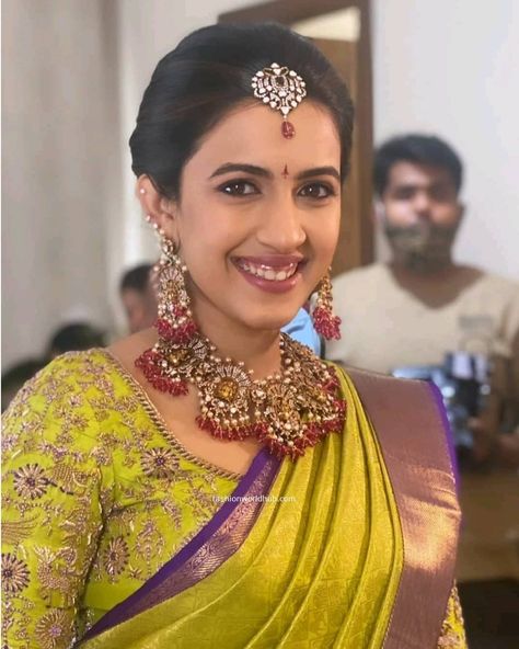 Pellikuthuru Function, Green Kanjeevaram Saree, Light Green Saree, Function Photos, Niharika Konidela, Photography Prices, Indian Dress Up, Embroidery Work Blouse, Marriage Photography