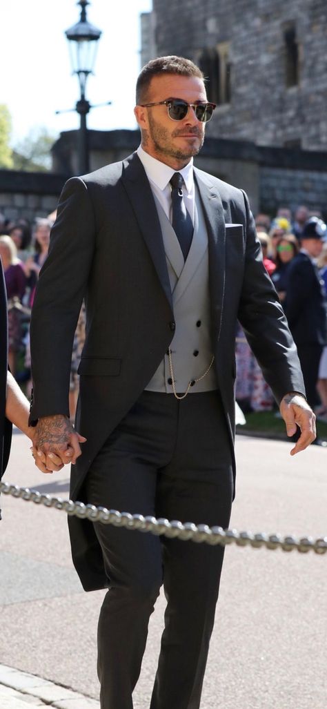 David Beckham Royal Wedding David Beckham Hairstyle Undercut, David Beckham Hairstyle Short, Beckham Wedding, Beckham Suit, David Beckham Family, David Beckham Suit, Celebrity Style Men, David Beckham Style, A Man In A Suit