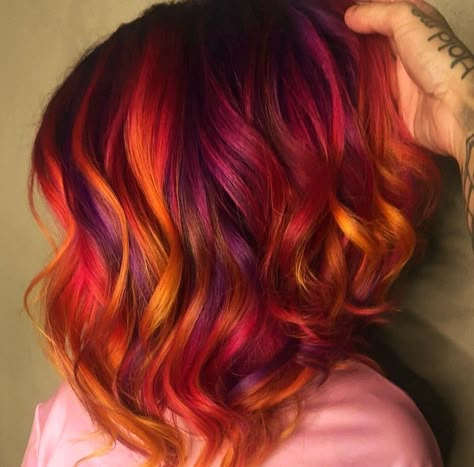 Red And Orange Shag Hair, Copper Color Blocking Hair, Colorblock Curly Hair, Short Sunset Hair, Bright Red Hair Color Short, Short Fire Hair, Fall Vivid Hair Color Short Hair, Sunset Hair Color Short, Vivid Color Hair