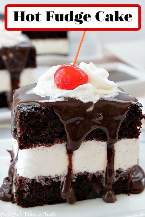 Hot Fudge Cake Shoneys Hot Fudge Cake Recipe, Hot Fudge Cake Recipe, Homemade Easy Recipes, Fudge Ice Cream Cake, Fudge Cake Recipe, Hot Fudge Cake, Fudge Dessert, Fabulous Desserts, Ice Cream Cake Recipe