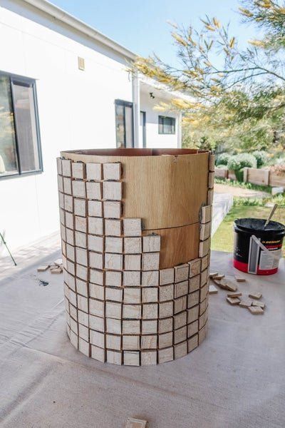 Before & After: The DIY Chubby Tiled Side Table — Smor Home Tile Round Table, Tile Furniture Diy, Tiled Furniture, Tiled Table, Glass Art Mosaic, Cement Furniture, Cement Clay, Tile Tables, Mediterranean Luxury