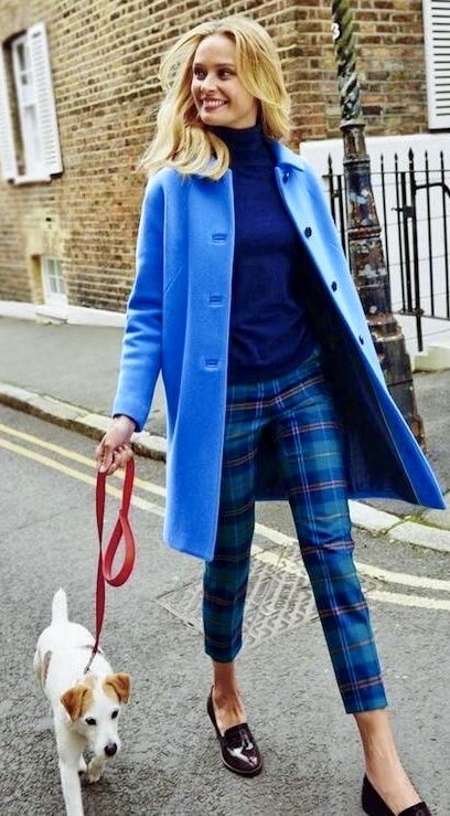 Preppy Mode, Blue Coat, Looks Street Style, Blue Coats, Coat Design, Plaid Pants, Women's Coats & Jackets, Fashion Mode, Fall Winter Outfits