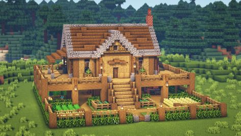 Minecraft Survival Base Ideas, Survival Base Minecraft, Minecraft Survival Base, Minecraft Wooden House, Minecraft Bases, Minecraft Base, Minecraft Houses Survival, Minecraft House Ideas, Minecraft House Plans