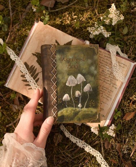 Mushroom Notebook, Green Academia, Goblincore Aesthetic, Fairycore Aesthetic, Goblin Core, Fairy Aesthetic, Cottage Core Aesthetic, Witch Aesthetic, Cottagecore Aesthetic