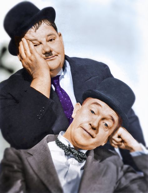 Oliver Hardy, Beatiful People, Comedy Duos, Laurel And Hardy, North Hollywood, Hollywood Legends, Bw Photo, Famous Faces, Classic Movies