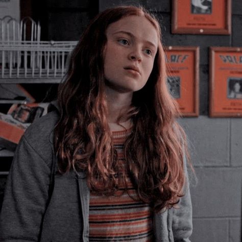 max mayfield (stranger things) Strange Things Season 2, Stranger Things Max, Max Mayfield, Stranger Things Girl, Stranger Things Season 3, Stranger Things 2, Stranger Things 4, Stranger Things Characters, Eleven Stranger Things