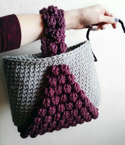 Crocheted Purse, Tote Crochet, Crochet Tote Pattern, Crochet Shell Stitch, Mode Crochet, Crochet Handbags Patterns, Crochet Purse Patterns, Crochet Bags Purses, Crochet Tote Bag